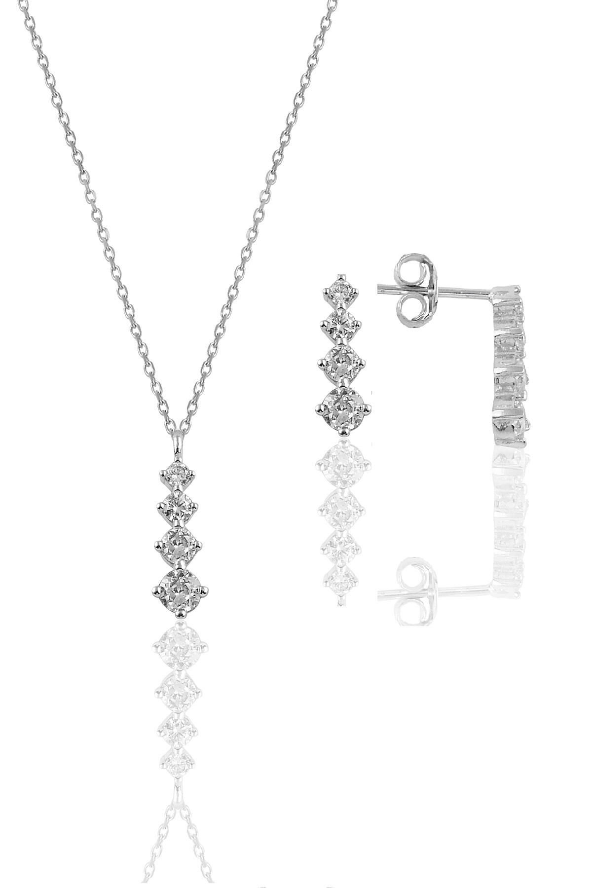 Necklace and earring set