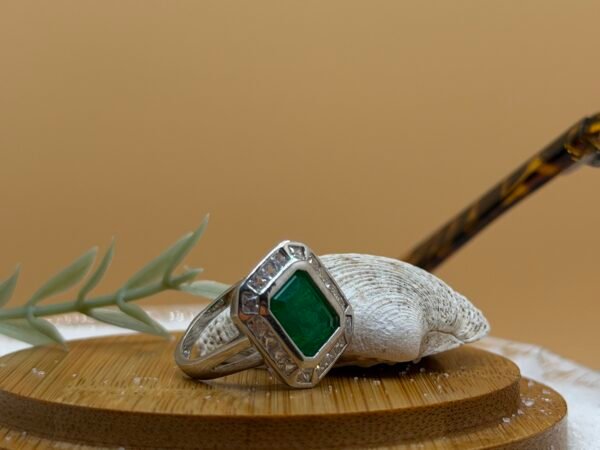 Big Green Stone 925 Silver Ring